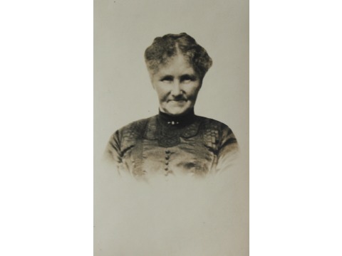 Mrs Joyce Kinley's paternal grandmother Catherine Margaret Crowe nee Corlett from Cronk y Voddy. She died in 1936.